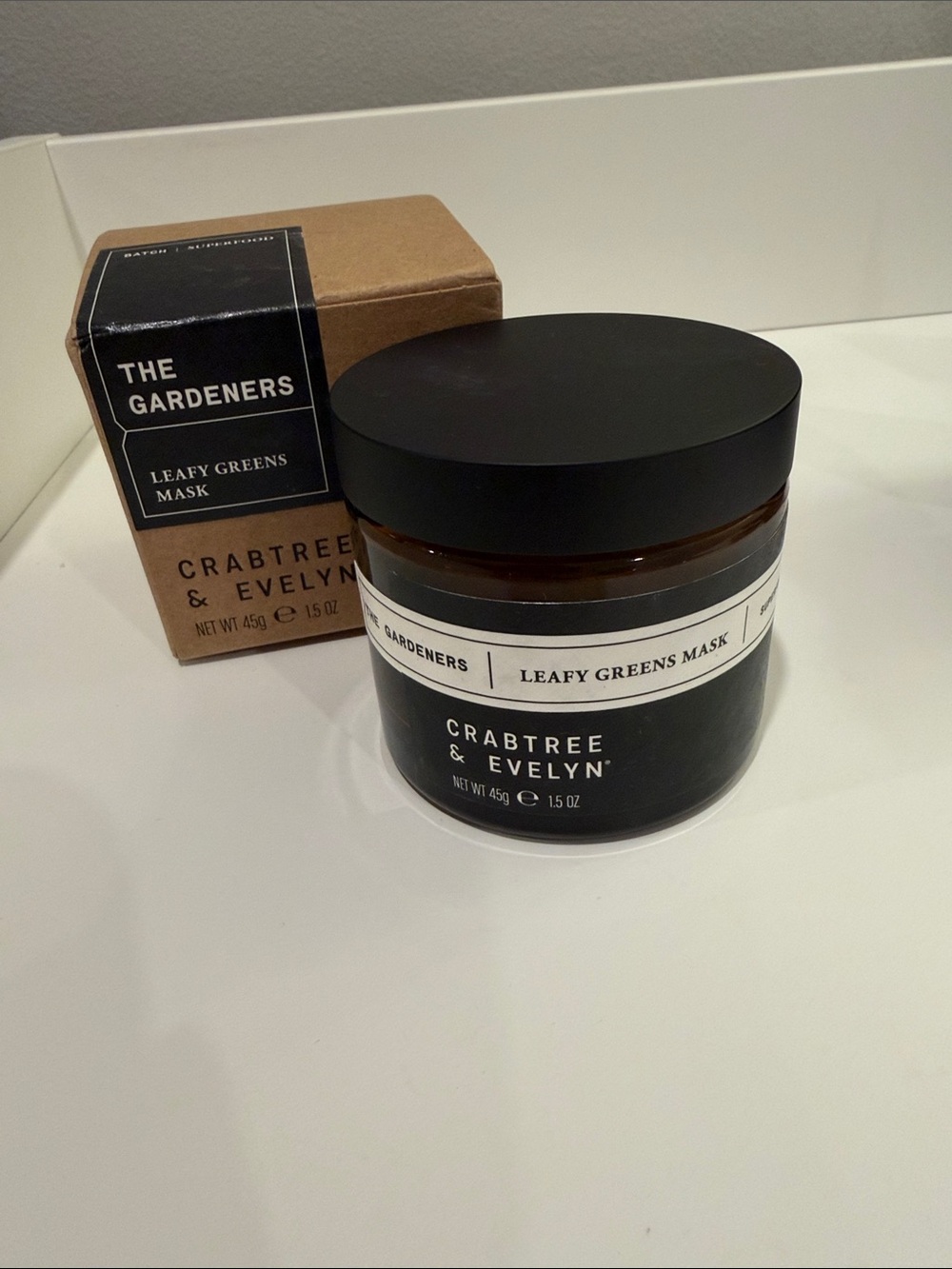 Crabtree & Evelyn Leafy Greens Mask - Black & Brown Packaging